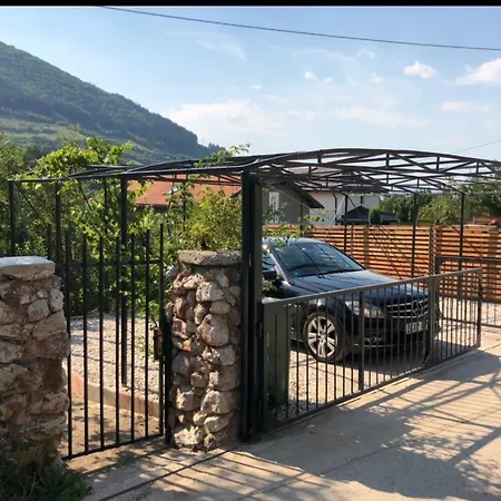 Apartman Ammirevole -moon- Visoko